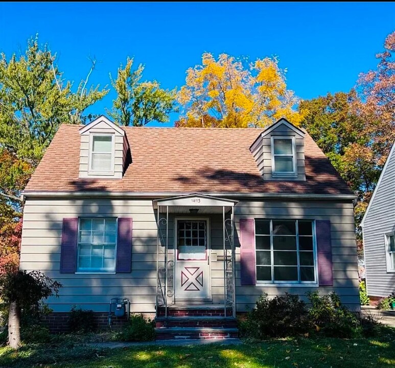 14113 Brunswick Ave in Maple Heights, OH - Building Photo