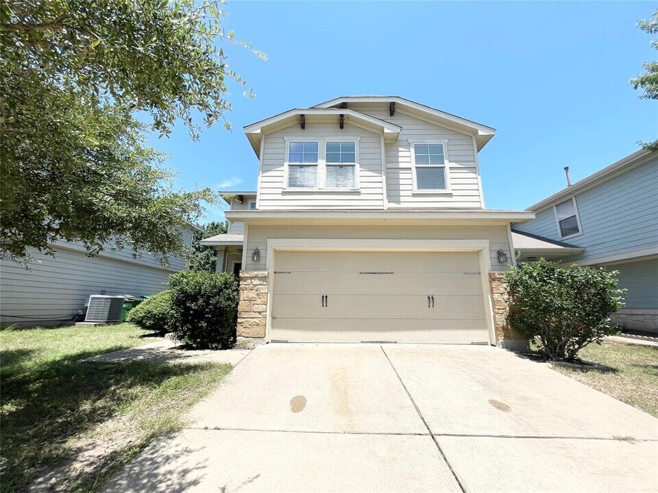 13604 Oystercatcher Dr in Austin, TX - Building Photo