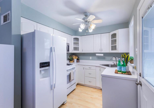 1227 Bluestone Terrace in St. Louis, MO - Building Photo - Building Photo