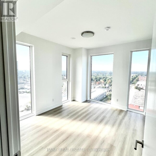 property at 25-1625 Wellington St S