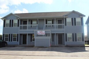 4426 25th St E in Dickinson, TX - Building Photo