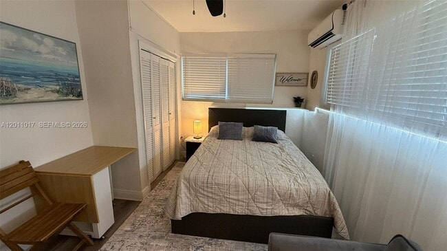 115 SE 2nd St in Dania Beach, FL - Building Photo - Building Photo