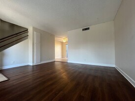 5912 Hidden Valley Trail in Austin, TX - Building Photo