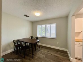 820 NE 17th Ave in Fort Lauderdale, FL - Building Photo - Building Photo
