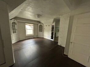 110 S Blair St in Madison, WI - Foto de edificio - Building Photo