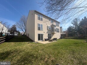 1703 Aldin Ct in Frederick, MD - Building Photo - Building Photo