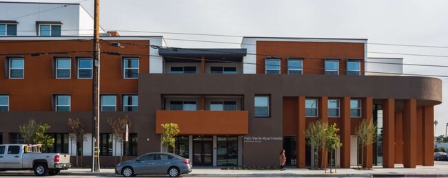 Palos Verde Apartments in El Monte, CA - Building Photo - Primary Photo