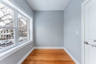 163 N Lockwood Ave in Chicago, IL - Building Photo - Building Photo