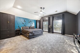 6426 E Linpar Ct in Houston, TX - Building Photo - Building Photo