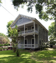 102 S 10th St in Fernandina Beach, FL - Building Photo - Building Photo