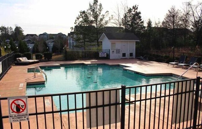 186 University Village Dr-Unit -E in Central, SC - Foto de edificio - Building Photo