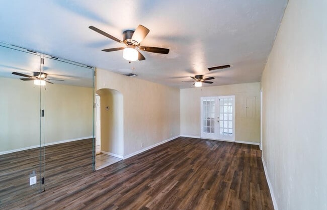 549 NE 2nd Ave in Fort Lauderdale, FL - Building Photo - Building Photo