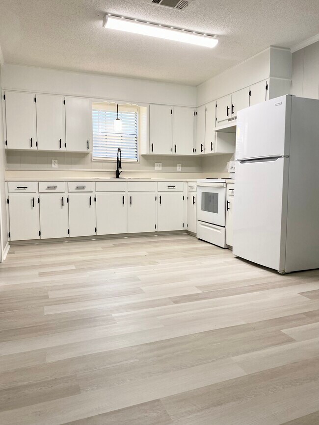 120 Sis Ln in Carencro, LA - Building Photo - Building Photo