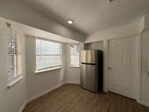 4510 Briargrove St, Unit 67 in San Antonio, TX - Building Photo - Building Photo