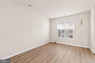 5530 Capital Gateway Dr in Camp Springs, MD - Building Photo - Building Photo