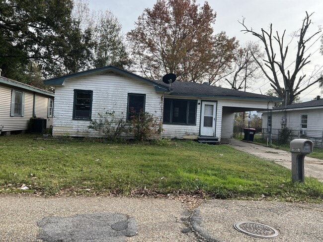 property at 398 Sunset Dr