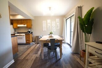 227 Sandpiper Bay, Unit 4E in Miramar Beach, FL - Building Photo - Building Photo