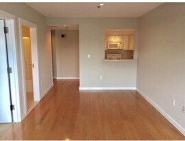 520 Commonwealth Ave, Unit 7E in Boston, MA - Building Photo