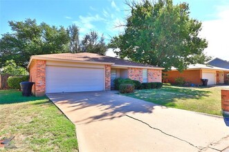 3058 Chimney Rock Rd in Abilene, TX - Building Photo - Building Photo