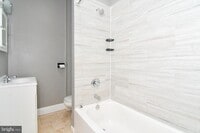 5 S Wickham Rd photo'