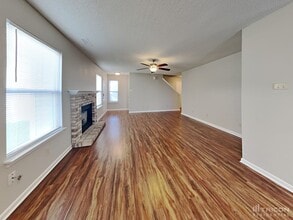 10878 Glenayr Dr in Camby, IN - Building Photo - Building Photo