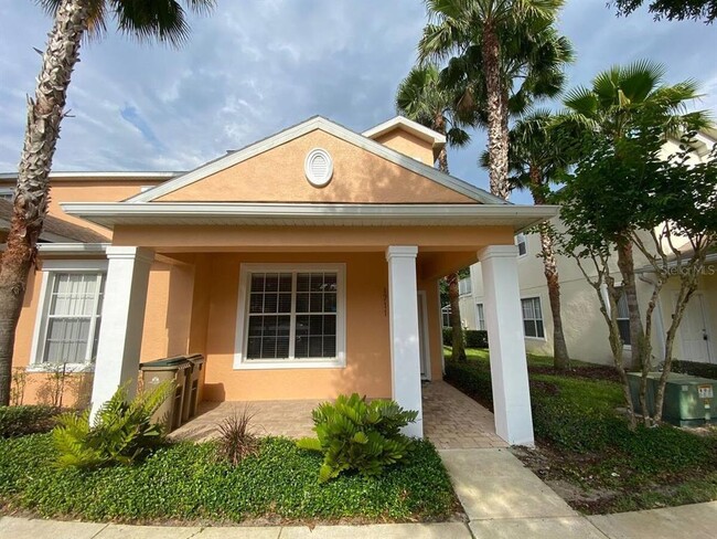 1711 Retreat Cir in Clermont, FL - Foto de edificio - Building Photo