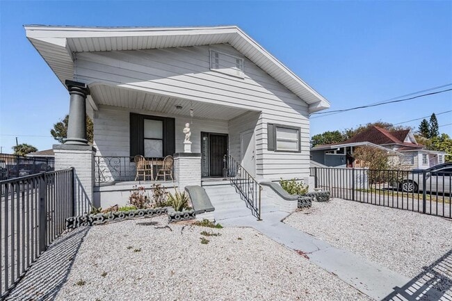 2319 W Aileen St in Tampa, FL - Building Photo - Building Photo