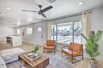 310 E Papago Dr in Tempe, AZ - Building Photo - Building Photo