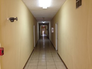 Marlin Manor Apartments in Miami, FL - Building Photo - Interior Photo