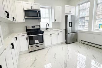 452 64th St in West New York, NJ - Building Photo - Building Photo