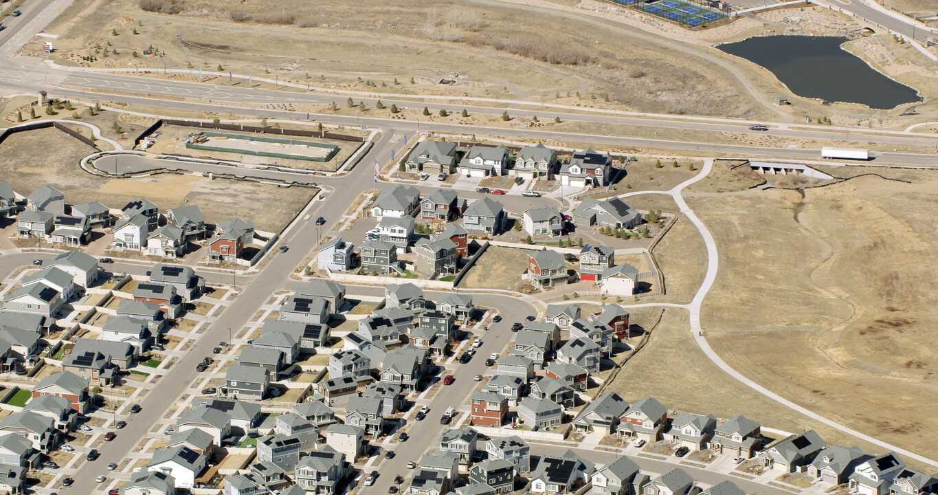 Carriage House at Green Valley Ranch in Aurora, CO - Building Photo