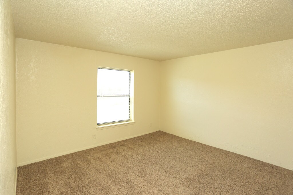 Wildwood Apartments in Owasso, OK