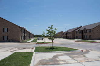 River Rock Apartments in Calera, OK - Foto de edificio - Building Photo