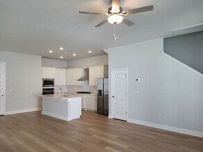 107 Moss Brk Ln in Madison, AL - Building Photo - Building Photo