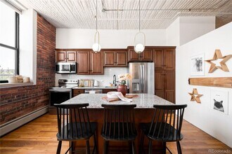 2261 Blake St in Denver, CO - Building Photo - Building Photo