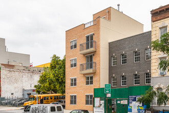 271 Mother Gaston Blvd in Brooklyn, NY - Building Photo - Building Photo