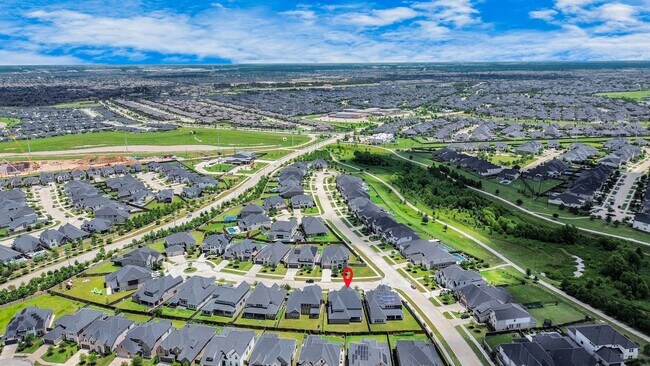 28907 Ridge Valley Ct in Fulshear, TX - Building Photo - Building Photo