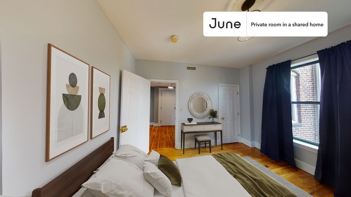 Private bedroom in 4 bed/2 bath Home in Boston, MA - Building Photo
