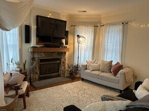 7-12 Maple Cres in Vernon, NJ - Building Photo - Building Photo