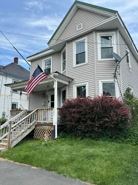 293 Grove St in Bangor, ME - Building Photo