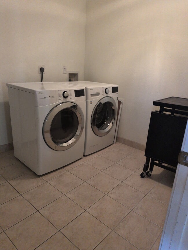 2622 N 62nd St in Mesa, AZ - Building Photo - Building Photo