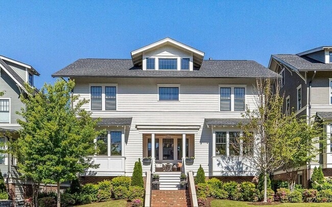 property at 2500 Marshall Pl