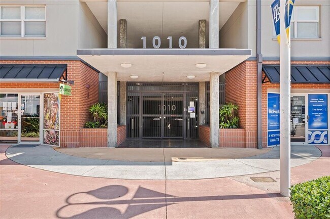 1010 Central Ave in St. Petersburg, FL - Building Photo - Building Photo