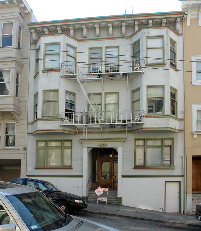 1451 Sacramento St in San Francisco, CA - Building Photo - Building Photo