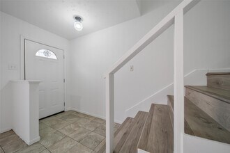 1403 Blalock Rd in Houston, TX - Building Photo - Building Photo