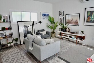 1157 S Point View St in Los Angeles, CA - Building Photo - Building Photo