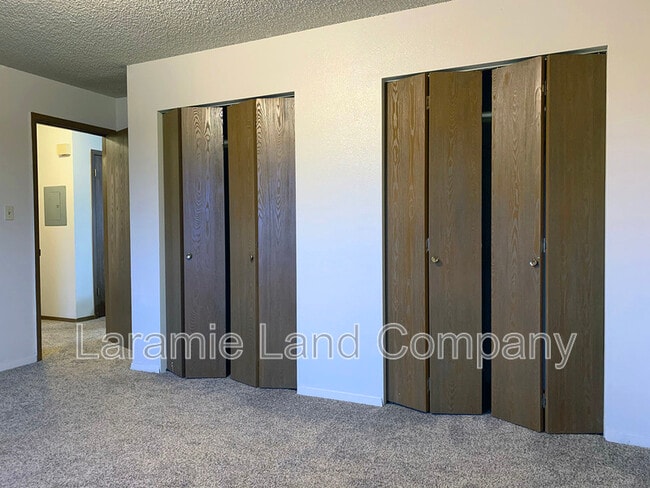 1727 Palmer Dr in Laramie, WY - Building Photo - Building Photo