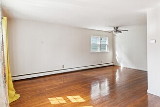 38 Brighton Terrace in Irvington, NJ - Building Photo - Building Photo