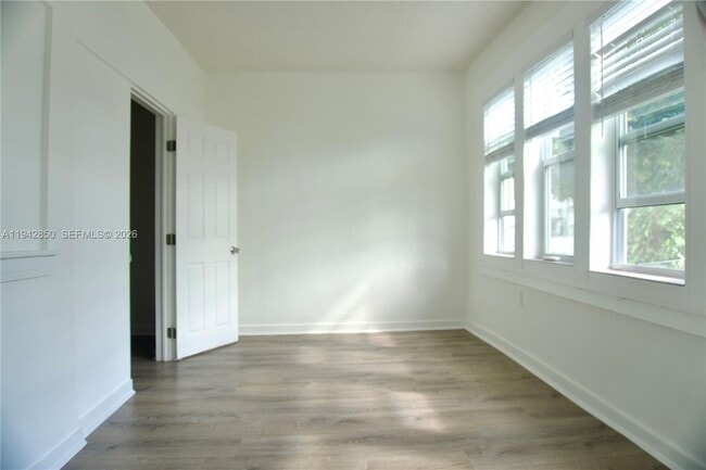 501 SW 6th Ct in Miami, FL - Foto de edificio - Building Photo