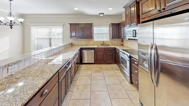 3202 Toni Ct in College Station, TX - Building Photo - Building Photo